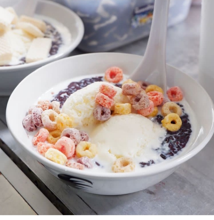 Viral Bubur Ketan Hitam Dipadu Ice Cream Di Kang Bubur Bsd Serpong Update